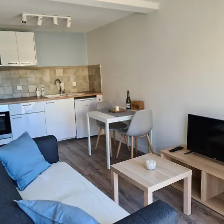 Sweet Cocon - Duplex Dans Le Bourg Et Proche De La Plage De Ouistreham Exterior foto